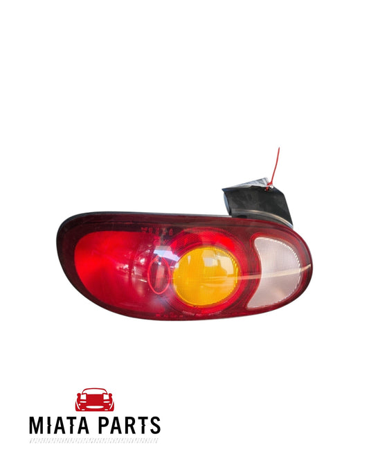 MX5 NB1 Pre-Facelift Taillight (Used)